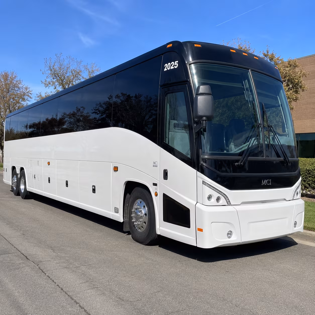 plimoth patuxent and day trip destinations are within easy charter bus range